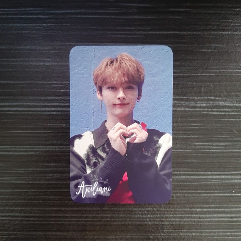 Lee Know POB SUBK VC CE Benefit Video Call Evet Concept PC / Photocard Lino Christmas Evel Stray Kid