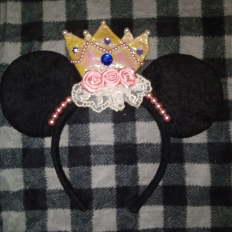 Bando Minnie mouse mahkota Hongkong Disneyland