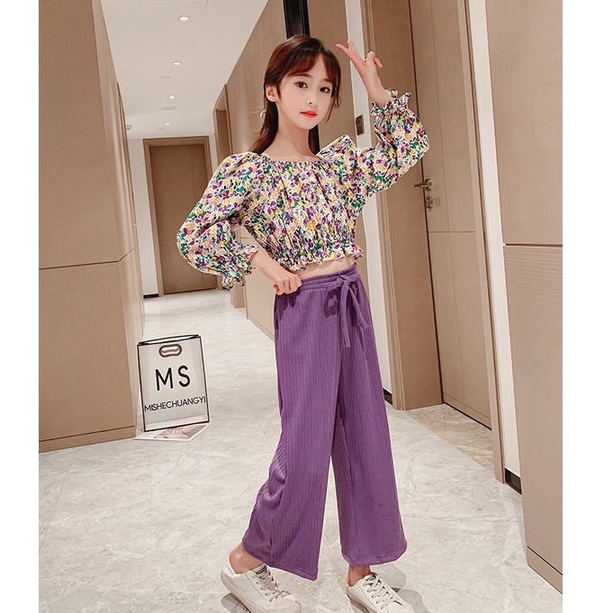 SSP55-Setelan Set Anak Korea Perempuan Blouse Crop Bunga2 + Celana Kulot Plisket