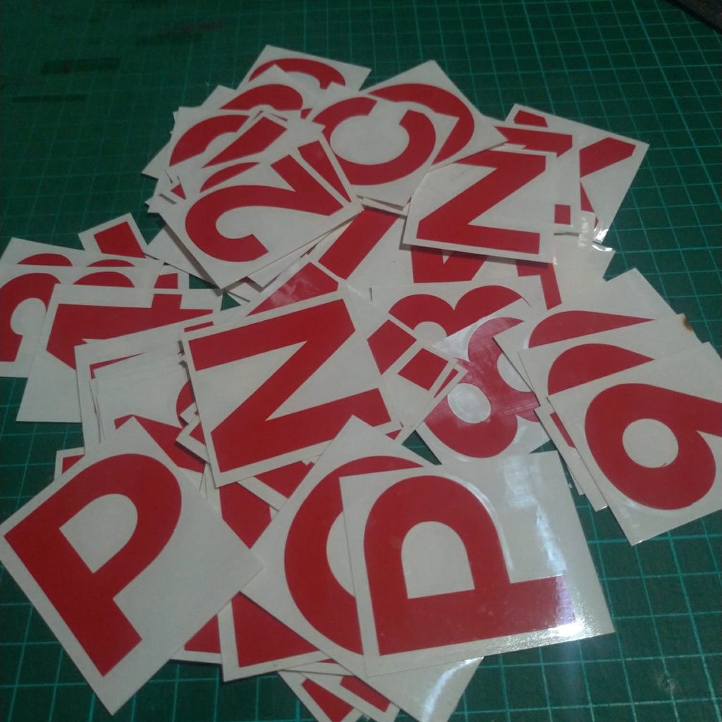 

STIKER ANGKA / HURUF UK TINGGI 3 CM BAHAN ORACAL GLOSS