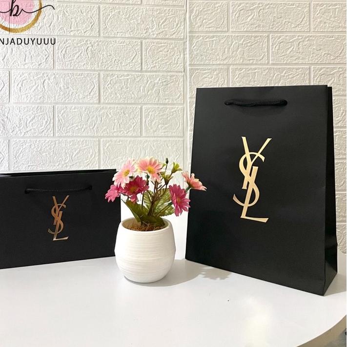 

Terlaku ❄ Paper Bag YSL Original Store 100%***
