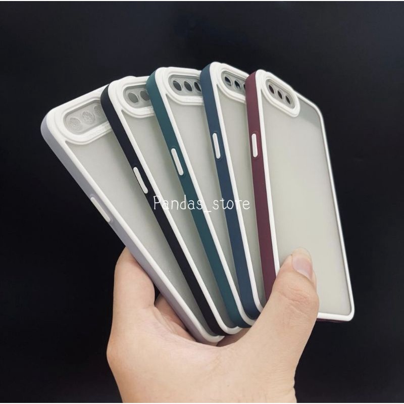 Pro Hybird Realme C1 Softcase Halus dan Elegan / Pinggiran Garis Putih Keren (Pandas)