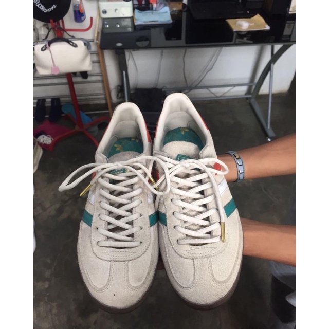 adidas st patrick beige