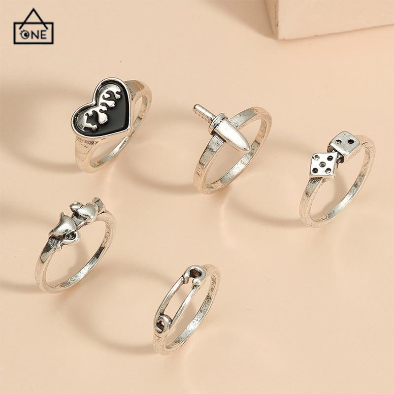 COD❤️Domingo Ring Alloy peniti dadu love pedang retro silver cincin wanita fashion korea 5 set-A.one