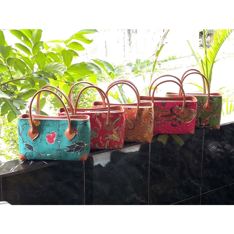 Tas batik warna ibu mini (warna di kirim random)