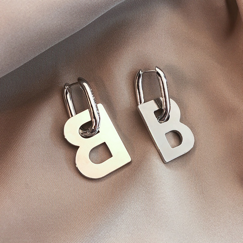 Anting Hoop B titanium anti karat harga grosir bisa cod