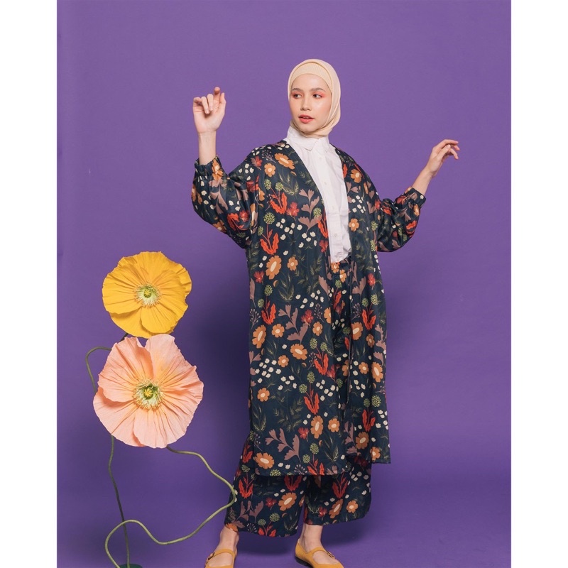 Nadjani Kana Set Black Navy Preloved