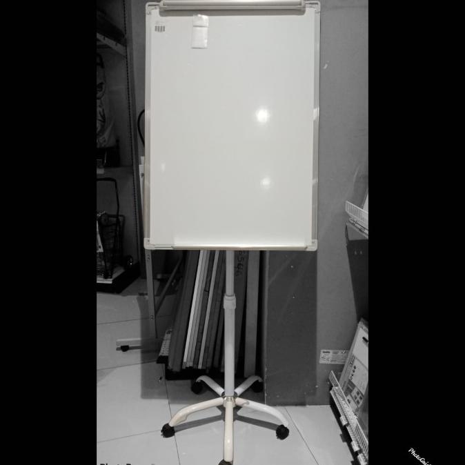 

Papan tulis Odi Flipchart Dengan Roda 70x100 Cm