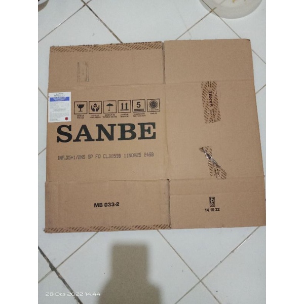 

kardus bekas,