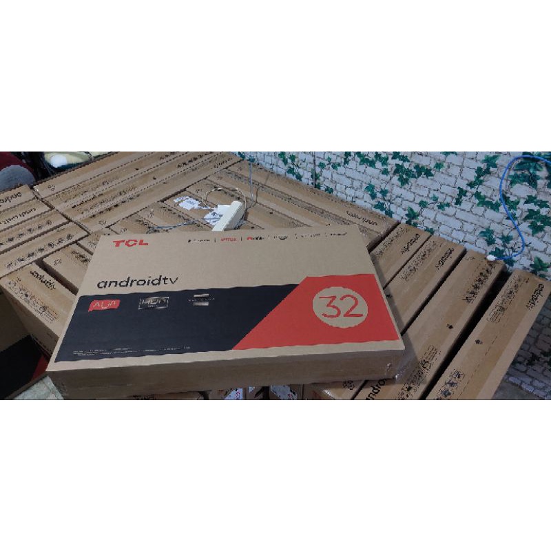 TV TCL LED 32 inc 32A7