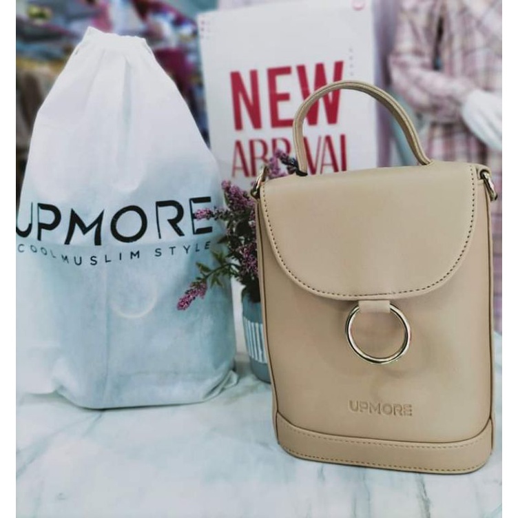 Tas slingbag upmore