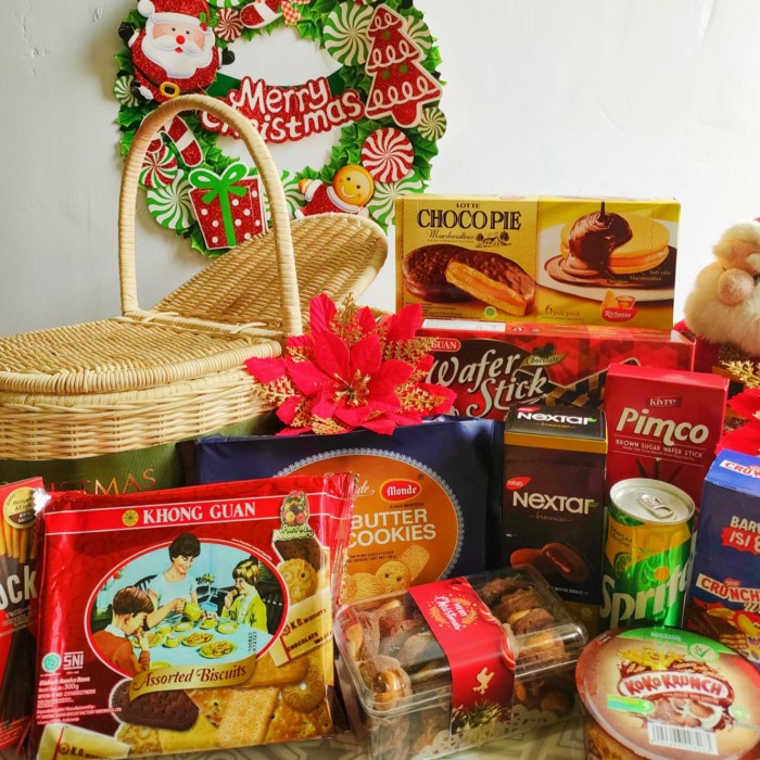 

Parcel Natal Pekanbaru - St.Yohanes Maria Vianney