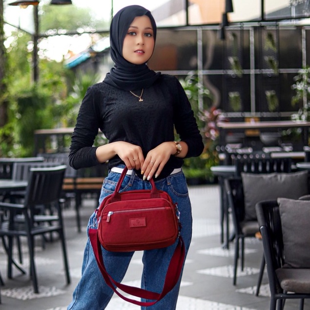 GUDIKA 5201 - Tas Selempang Wanita Kekinian Import Original Terbaru  Bahan Nilon Waterproof Anti Air Sling Bag Premium Korea bisa muat banyak barang banyak slot kocek terlaris - tas wanita - tas cewek - tas kerja - tas kondangan - gudika bag - tas gudika