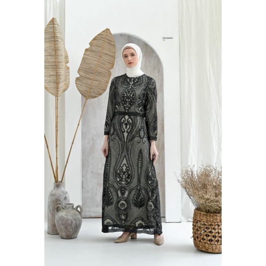 SOLEMIO TERUSAN PANJANG / GAMIS / GAUN PESTA MUSLIM ATAU TERUSAN PANJANG BRUKAT SEQUIN