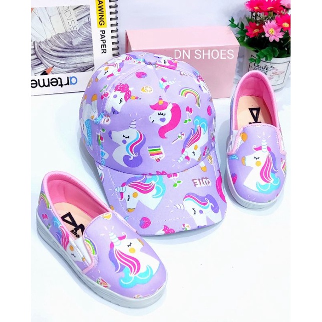 Paket Sepatu Anak Perempuan Paket Sepatu dan Topi anak Perempuan Paket Slip on dan Topi Anak Lucu Murah Karakter Unicorn Ungu Cute