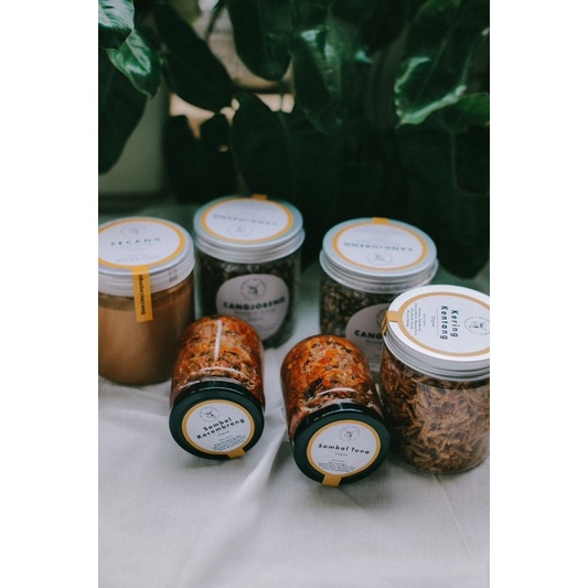 

Hampers / Bingkisan / Parcel Natal dan Tahun Baru by Bubuy Buyang