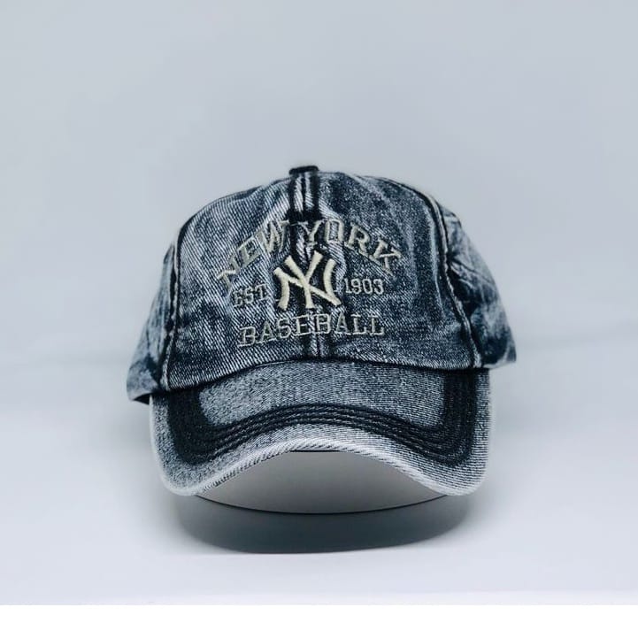 Topi  jeans Topi Pria Distro Murah / Topi Distro Pria Keren Simpel Kekinian 2021 Topi Baseball  Bahan jeans Denim