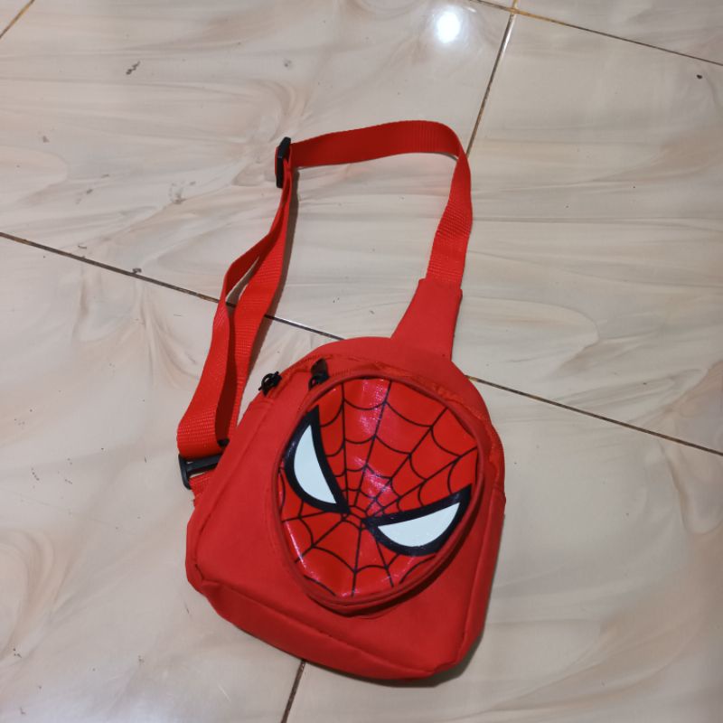 tas slingbag karakter spiderman