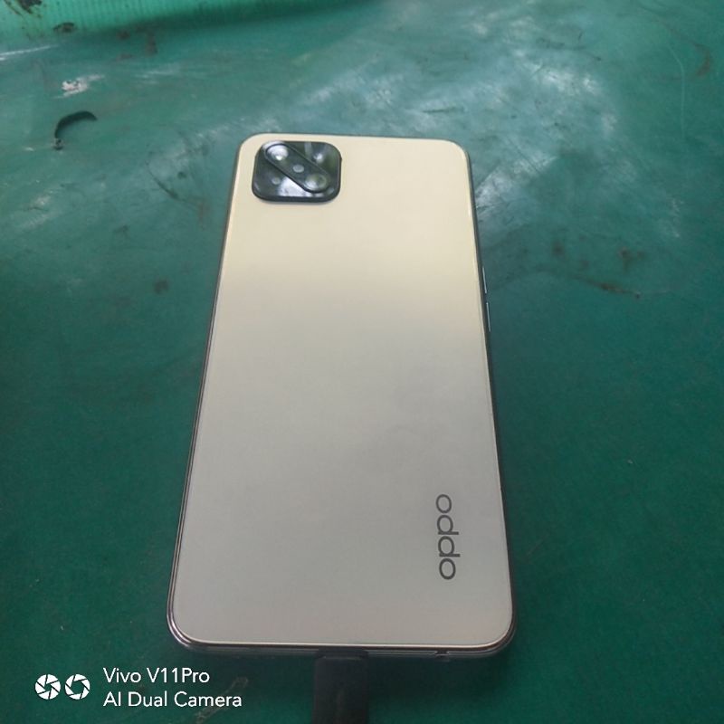 oppo A92 dari luar matot