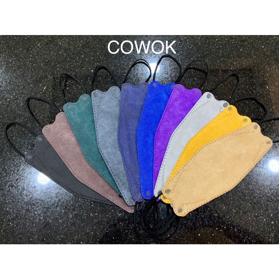 Masker Kf94 4Ply 4 ply korea Evo Plusmed Convex 4D Hitam Putih 10pcs