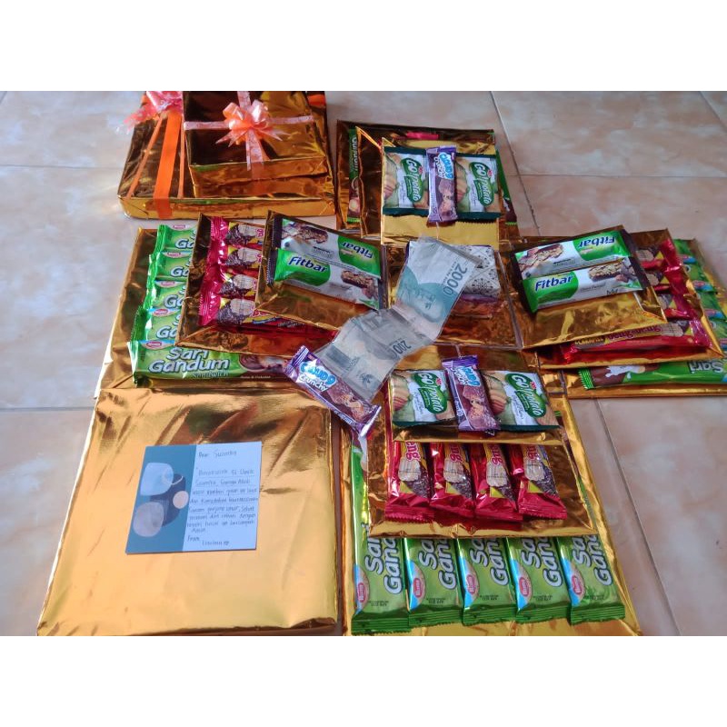 

hadiah ulang tahun/snack box/kado ulang tahun