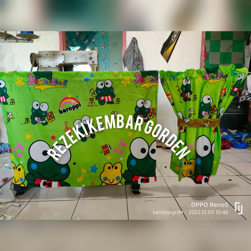 AKSESORIS TIRAI KACA DEPAN PELINDUNG PANAS HINO FUSO TRUK