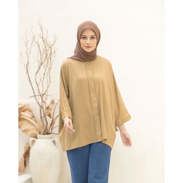HEAVEN LIGHTS ZYANA BLOUSE CARAMEL COLOUR / SIZE M (SIAP KIRIM)