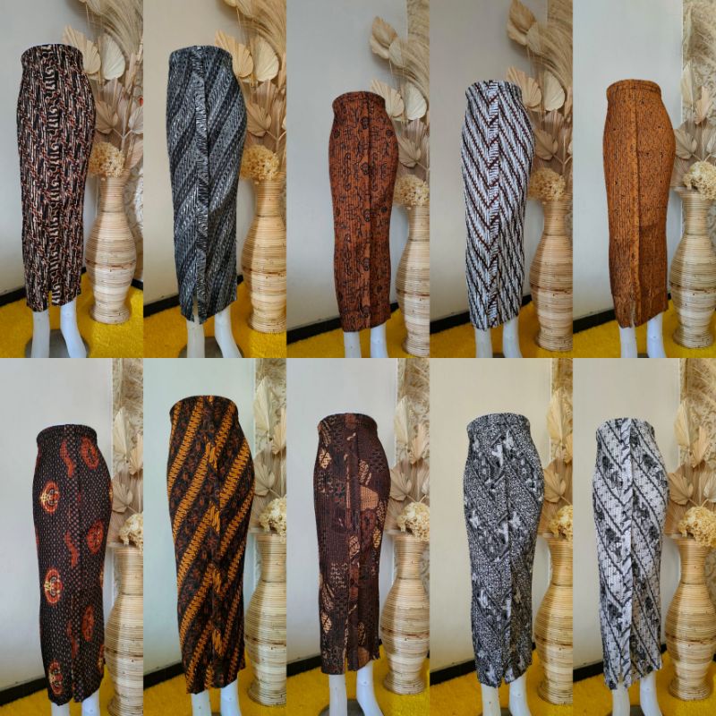 plisket batik wiru Rok plisket batik wiru bahan halus, allsize lingkar pinggang melar hingga 110 cm,