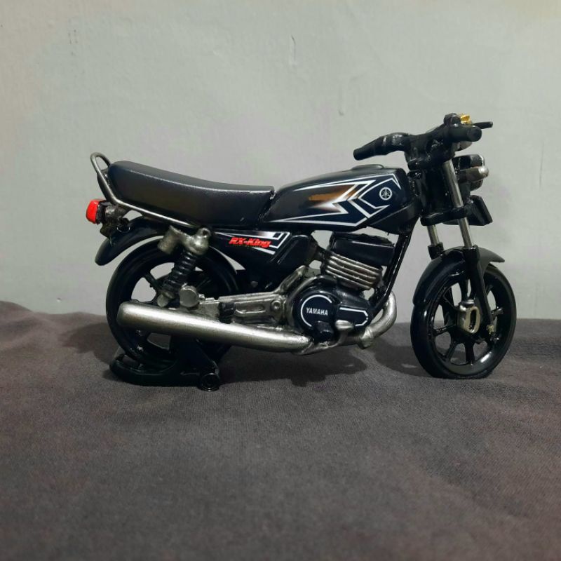 MINIATUR RX KING HITAM 2004