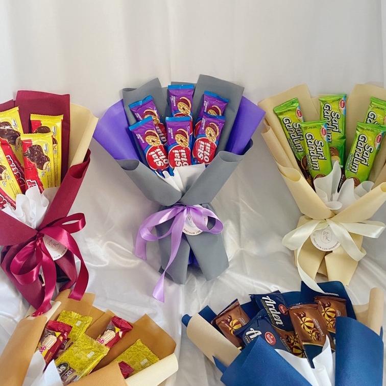 

Great Sales READY - Buket snack medium wisuda ,,,