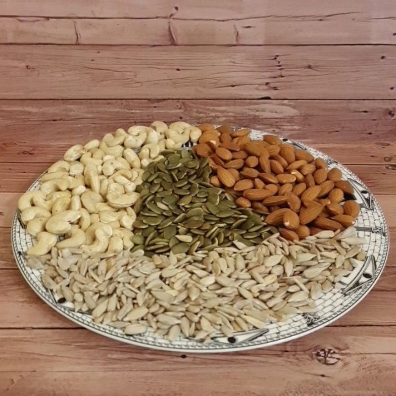 

Trail Mix (almond, cashew, pumpkin seed, sunflower seed)