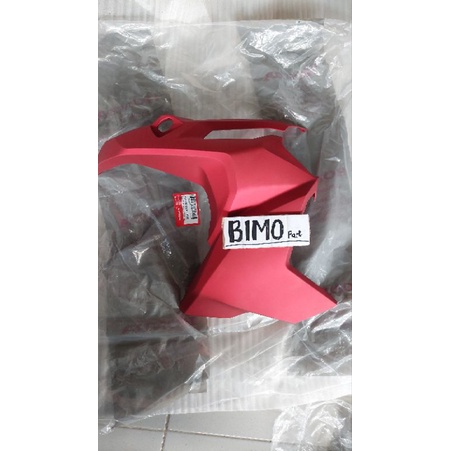 Cover Sayap Samping Kanan Merah Doff ADV 160 K0W  - 64501K0WNA0ZK ORIGINAL AHM HONDA