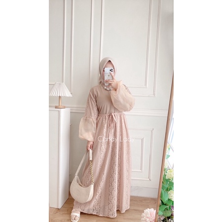 Nerisa Brocade Maxi