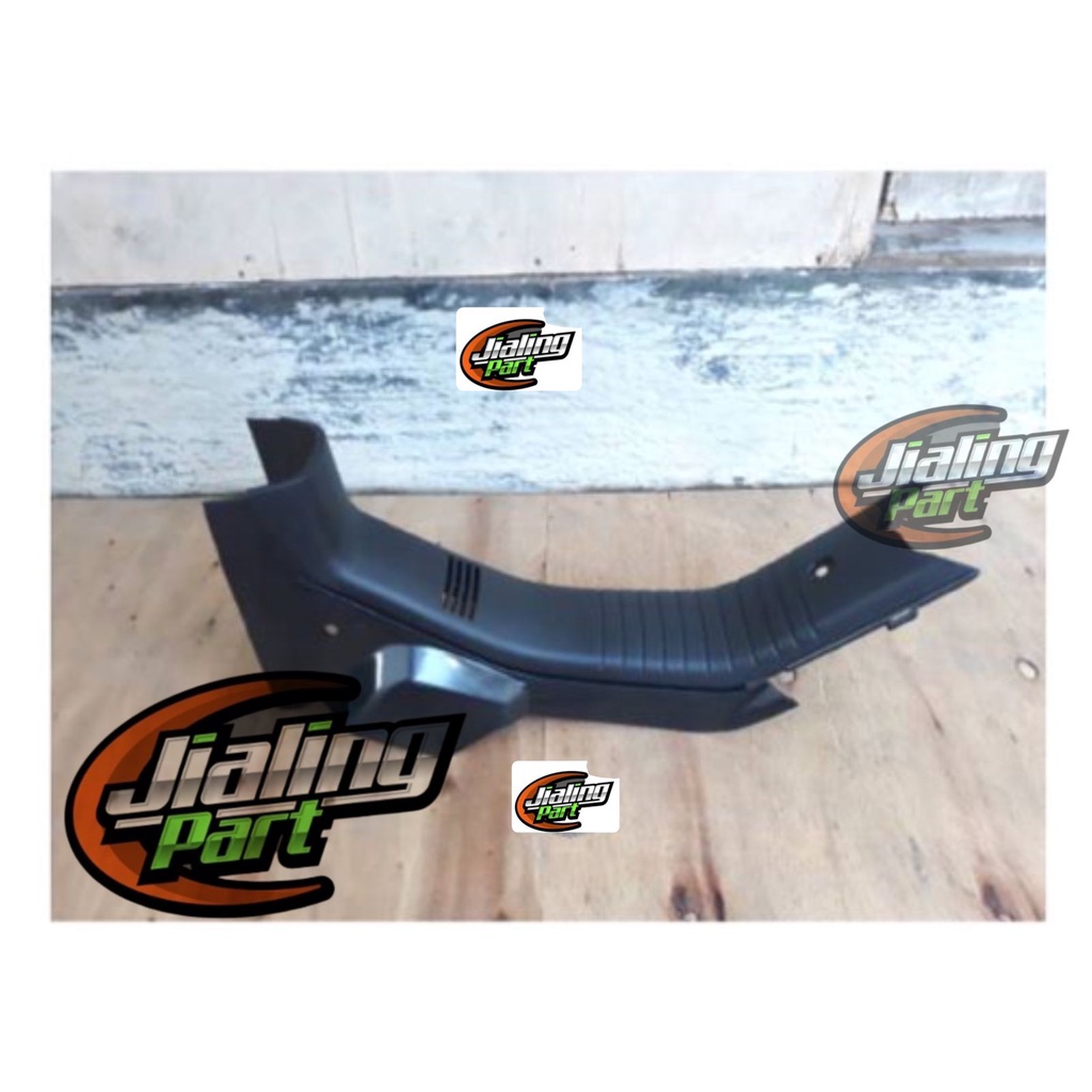 Legshild tengah kunci Astrea Grand dek tengah kunci hitam Honda Astrea Grand