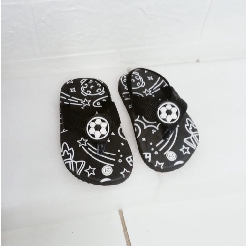 Sandal Baby Anak Laki-laki Karakter Bola Terbaru Usia 1 - 2 Taun