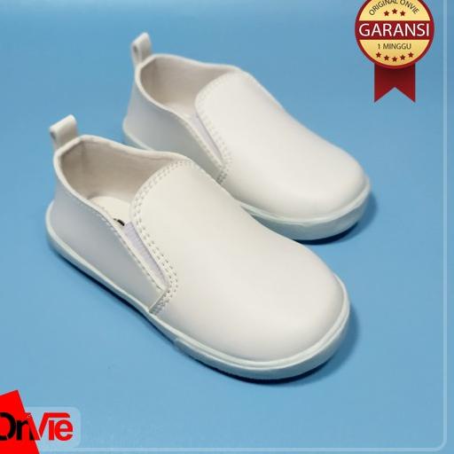Onvie Sepatu sneakers anak premium Putih Polos / Sepatu Sekolah Anak Perempuan Putih Polos ▪ MAM.11D