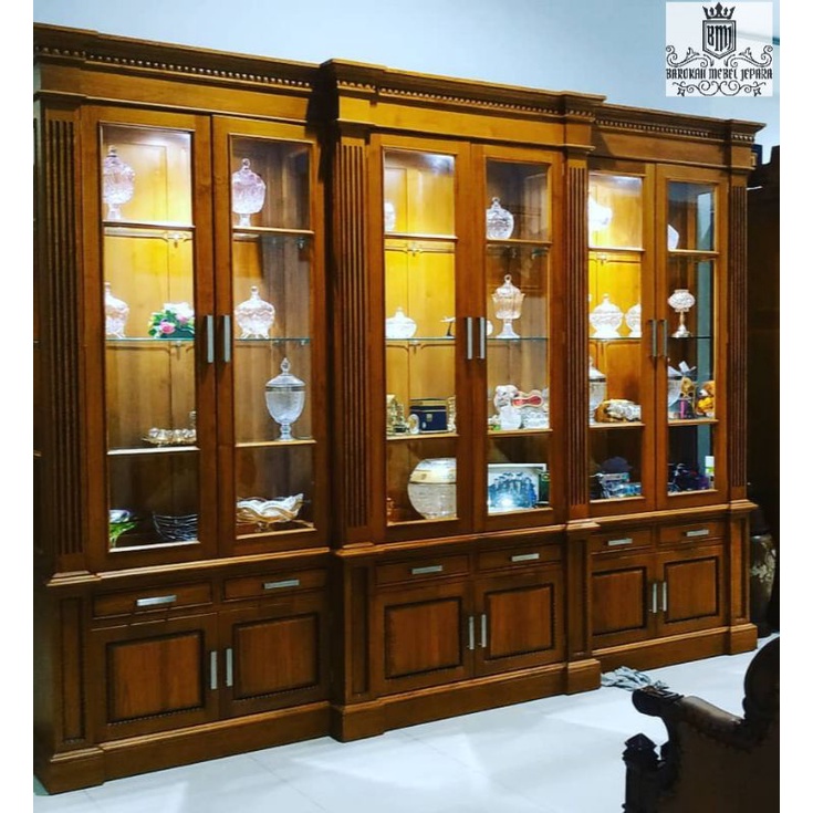 Lemari Hias jati mewah minimalis Jumbo Pintu 6 | Lemari pajangan | lemari hiasan mewah | lemari hias