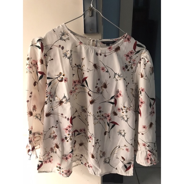 [PRELOVED] Blouse The Executive/blouse floral/blouse bunga/atasan the executive