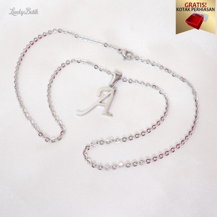 Kalung Huruf Abjad Titanium Anti Karat Dan Luntur Latina Kalung Inisial Huruf A BONUS KOTAK PERHIASAN - Lovelybutik