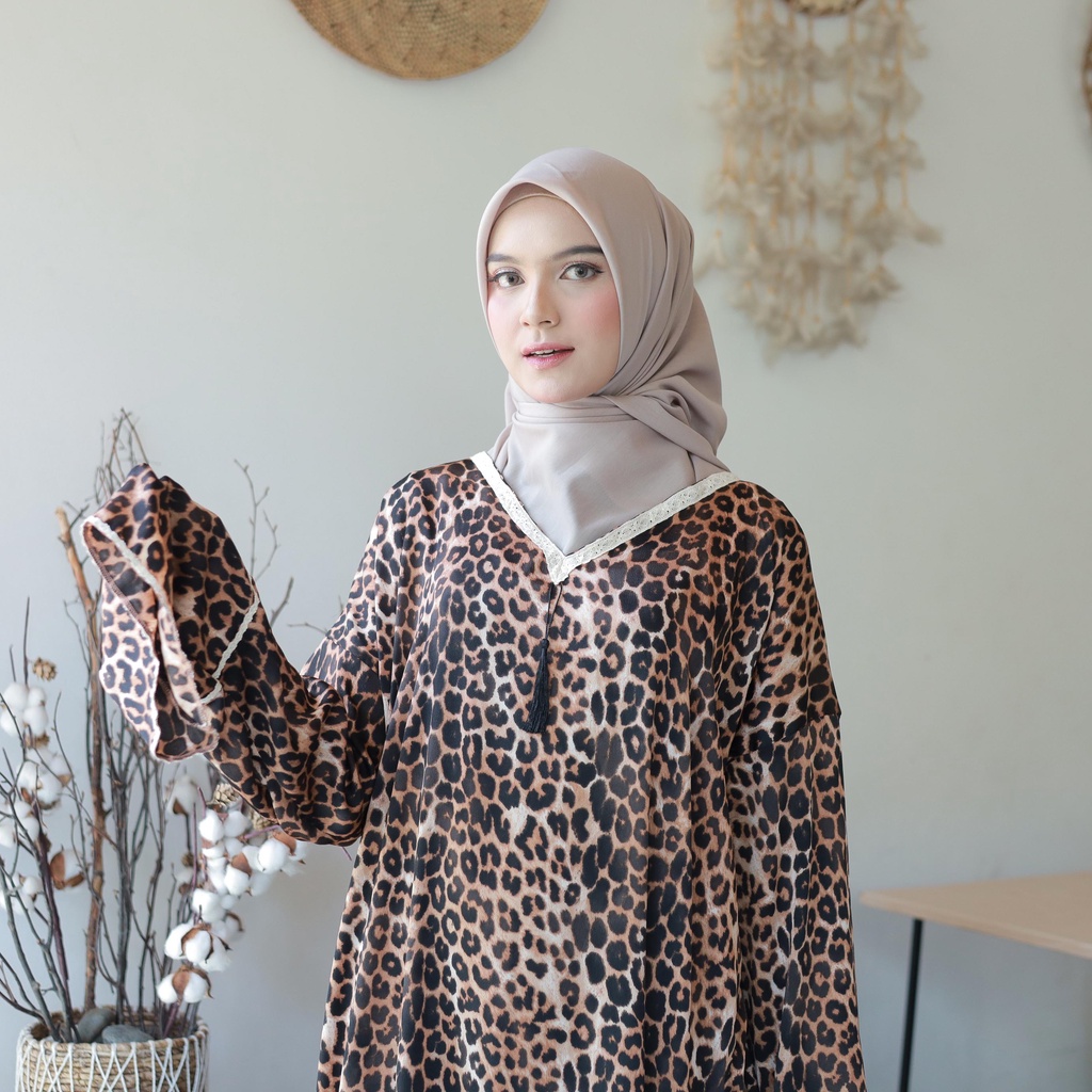 ASPUT - Keva Leopard Mukena Abaya Turki Motif