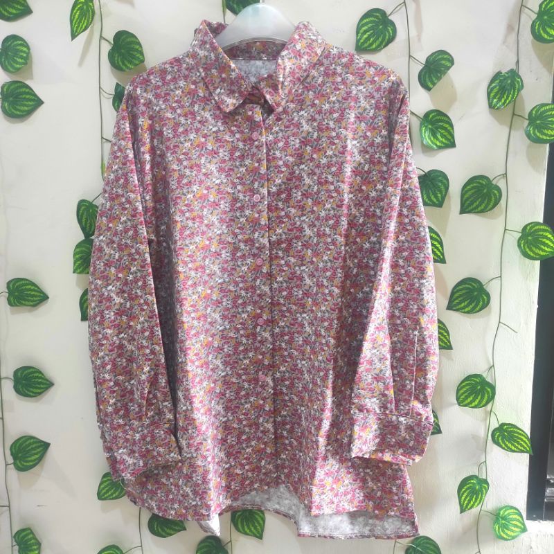 Baju kemeja wanita kerah formal motif bunga terbaru