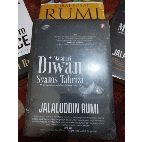 Matahari Diwan Syams Tabrizi