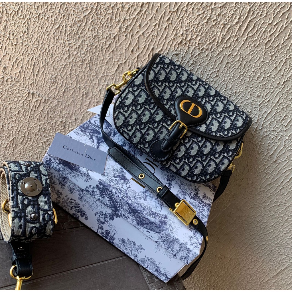 LUXY LX2071 TAS WANITA BOBBY LEATHER FREE BOX MEDIUM SIZE SELEMPANG KUALITAS PLATINUM