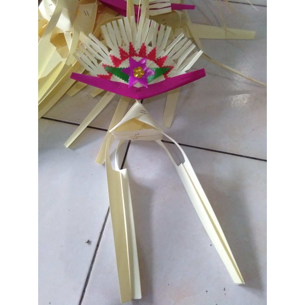 Sampian Gantung 1 Pasang / Sampyan Gantung / Gantung Gantungan