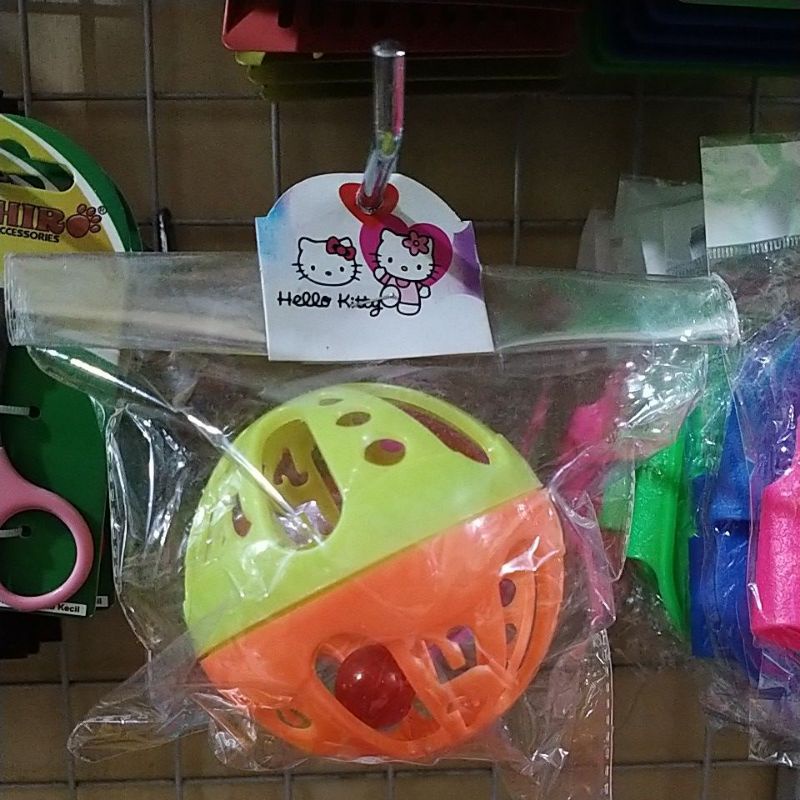 Bola Besar/Bola Kecil