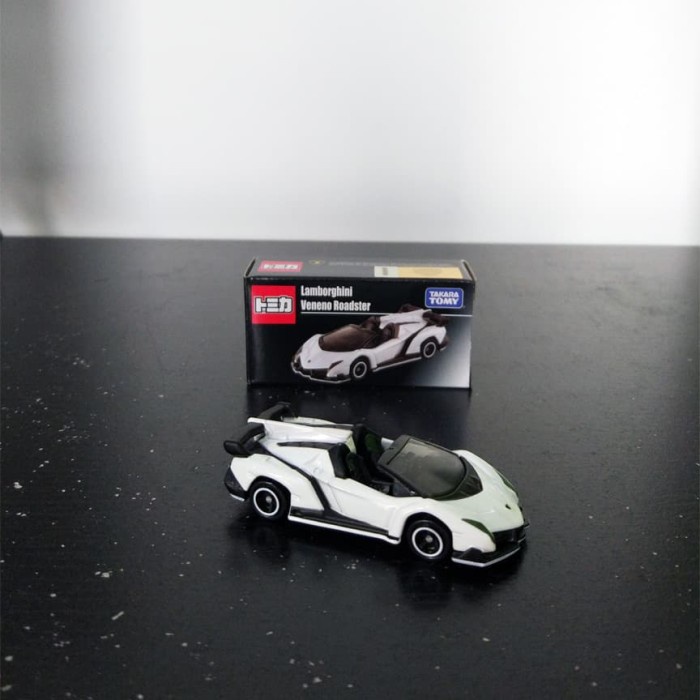 Tomica Takara Tomy Lamborghini Veneno Roadster White Putih