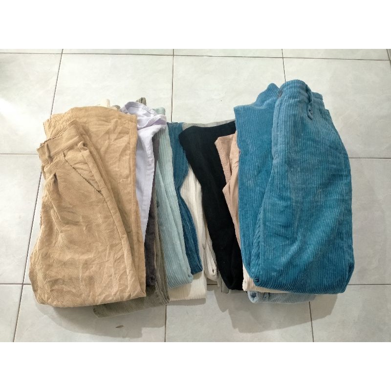 Borongan Celana Corduroy