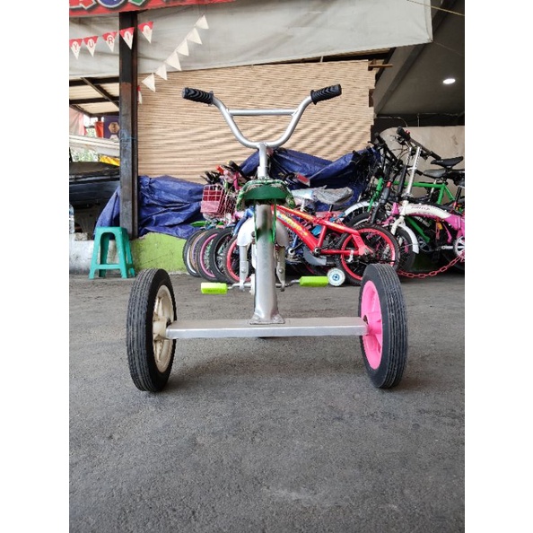 sepeda roda tiga arava alfrex second