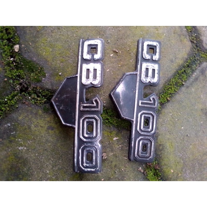 emblem aki Honda CB 100 ORIGINAL