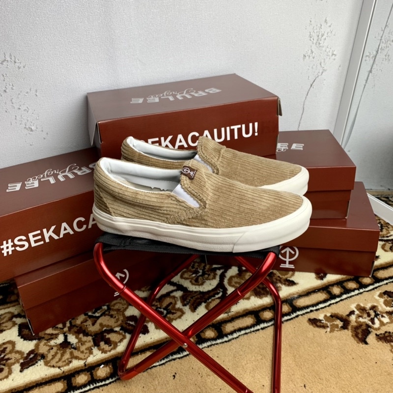 BRULEE PROJECT - SLIP ON CORDUROY COKLAT SUSU EDITION | Sepatu Slip On Pria Wanita Coklat Susu